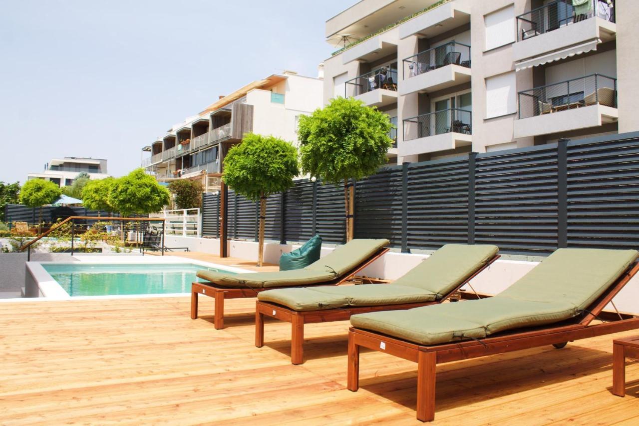 Cozy Seaside Apartment With Pool & Terrace Split Zewnętrze zdjęcie